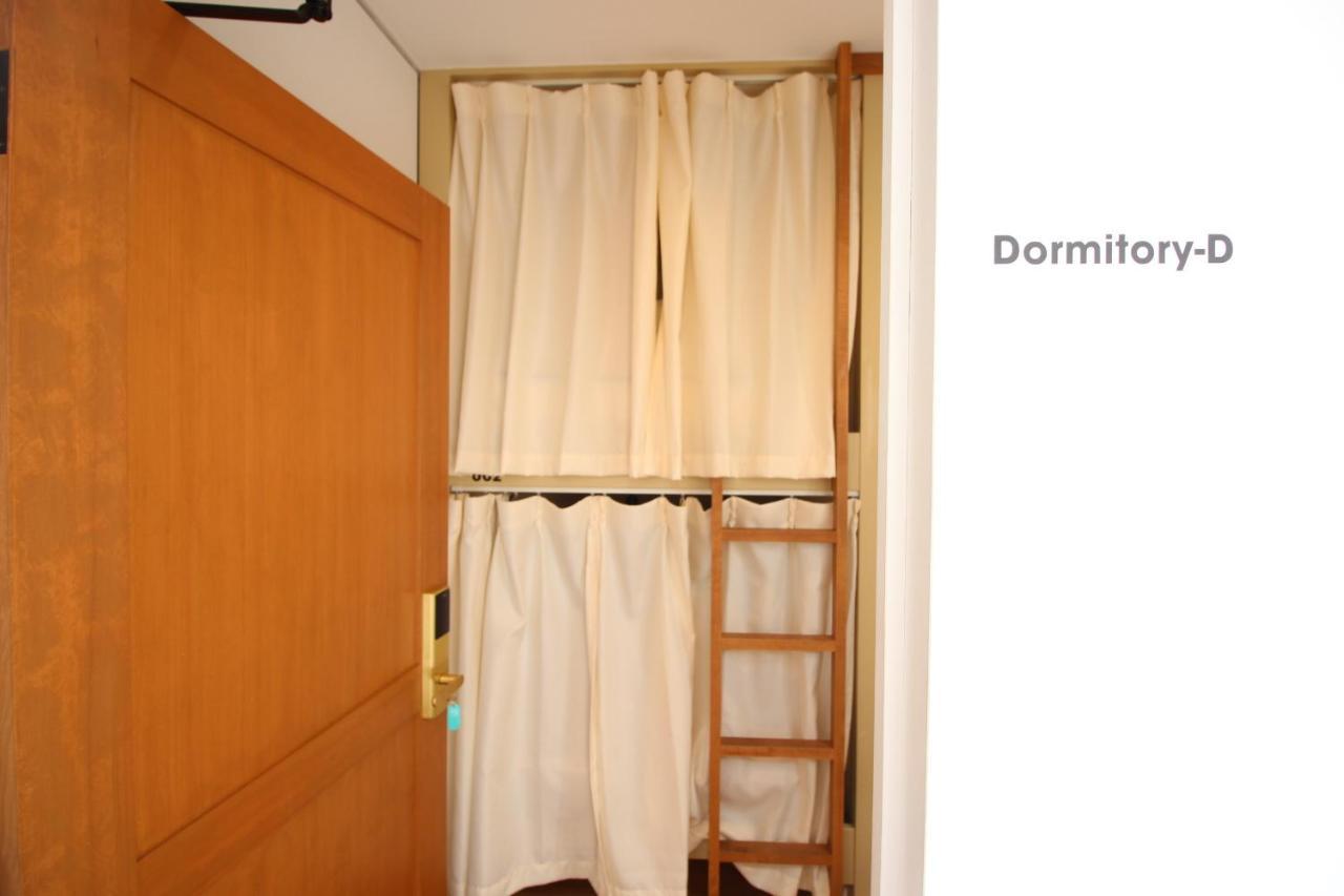 The Next Door Dormitory & Private Hostel Kyōto Esterno foto